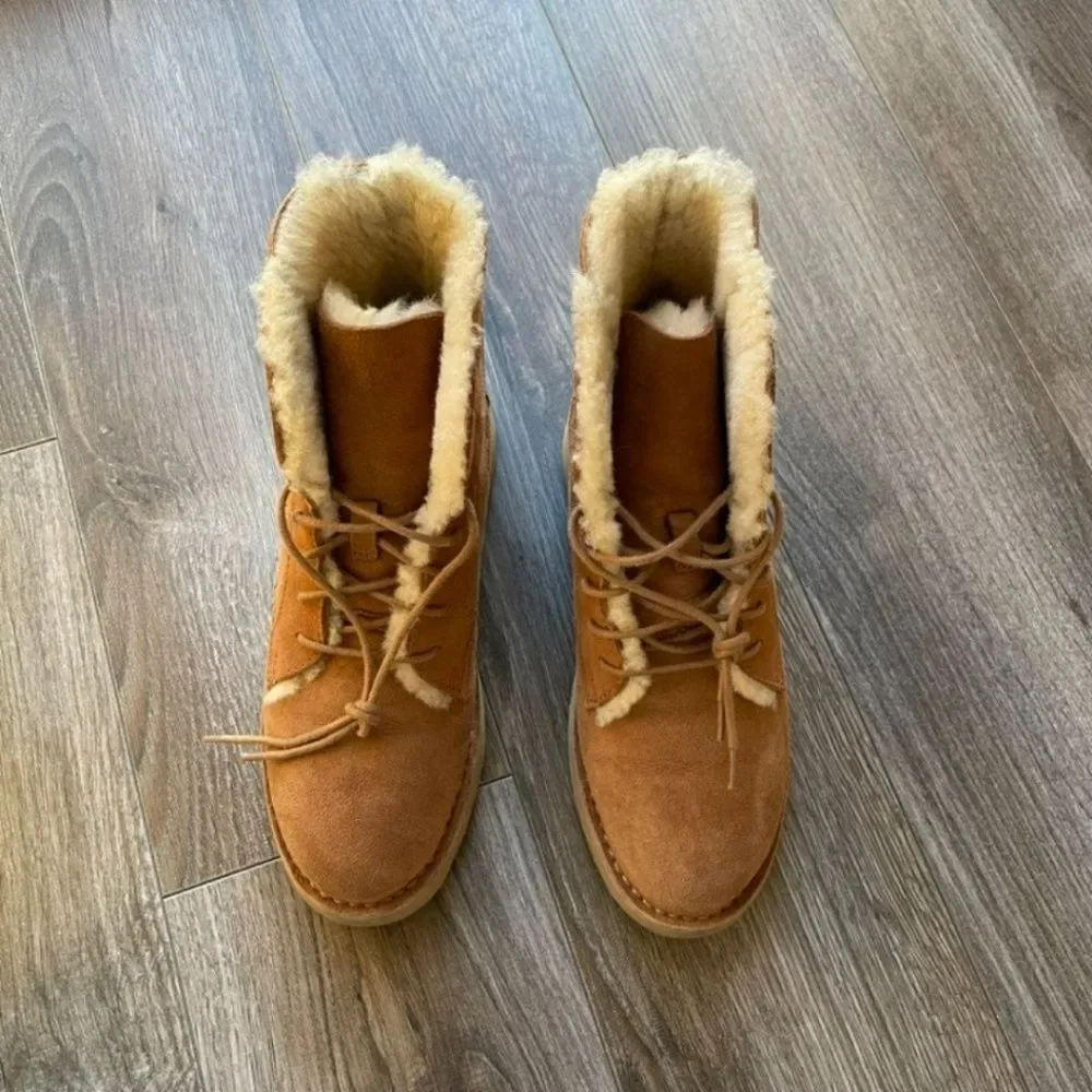 UGG Quincy Suede Sheepskin Fur Booties Lined Combat Boots Chestnut Women 9